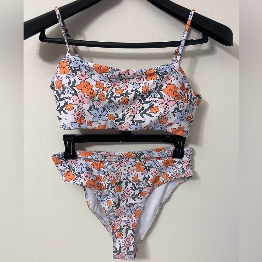 Floral Bikini Set with Orange and Pink Flowers Women’s Size Medium M